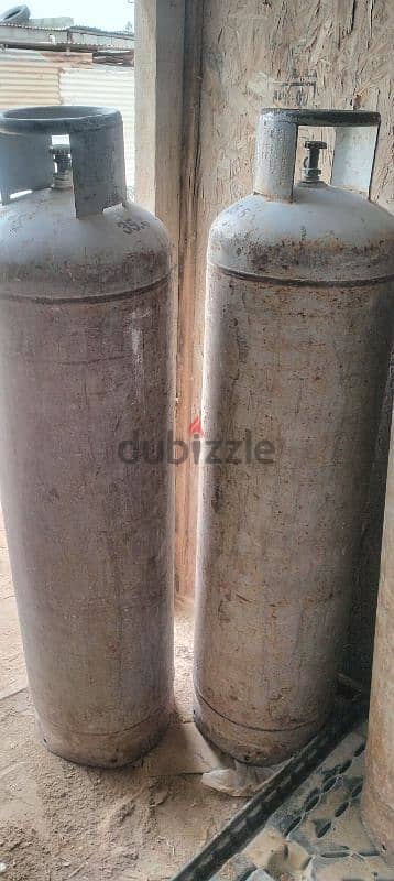 gas cylinder 0