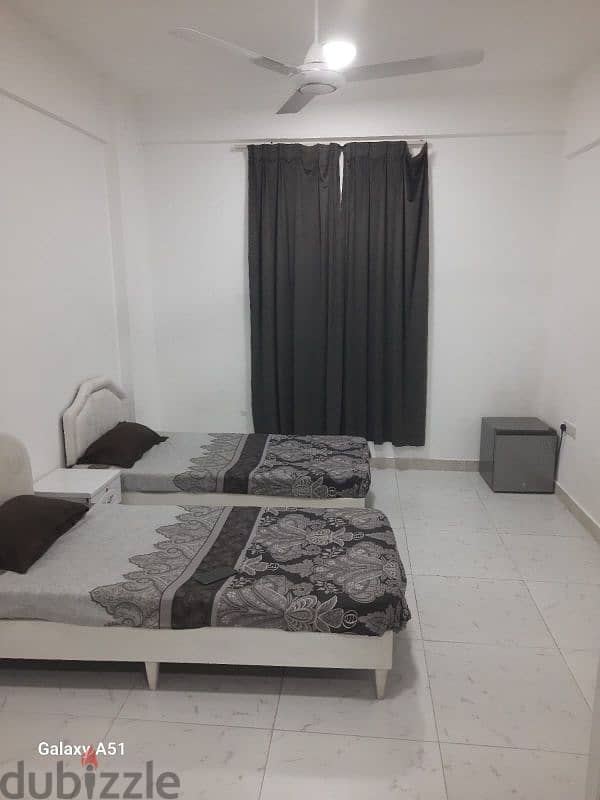 furniture and non furniture room for rent 1