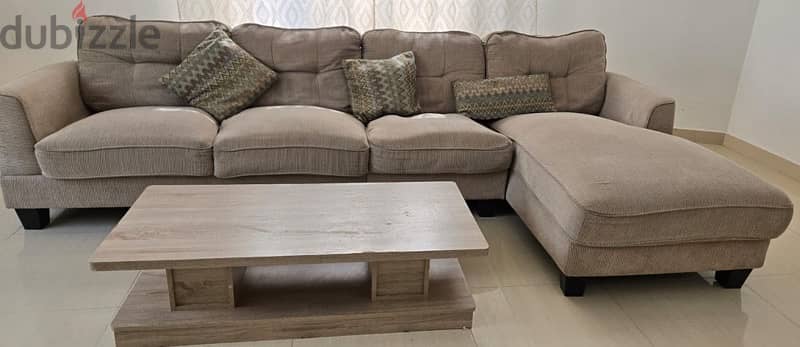 L shaped Sofa with coffee table 0