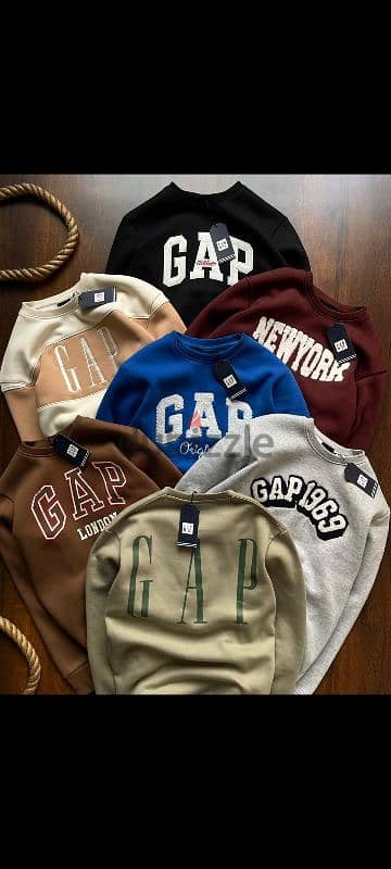 GAP sweatshirt 1