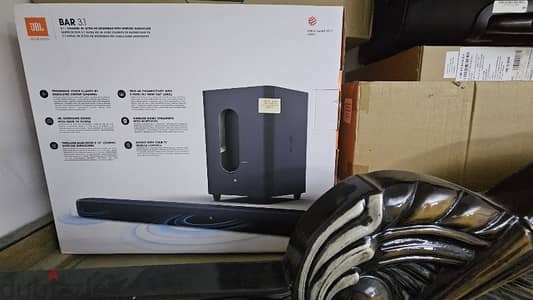 For sale JBL soundbar 3.1