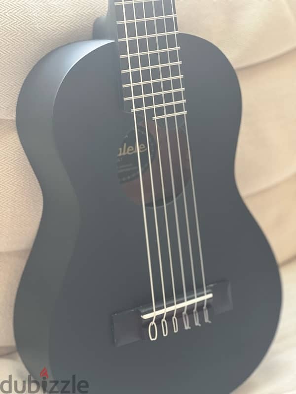 Yamaha Guitar GL1  جيتار ياماها 1