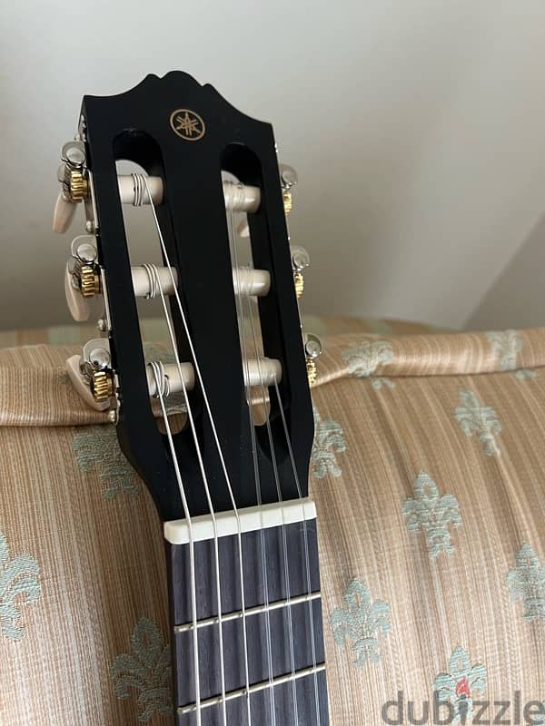 Yamaha Guitar GL1  جيتار ياماها 3