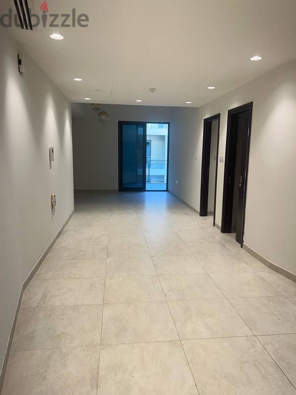 Apartment  in Muscat Hills   شقة في مسقط هيلز 0