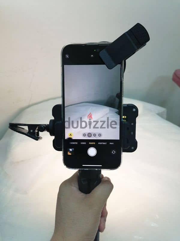 vlogging tripod with adjustable LED lights and CPL lens for mobile 0