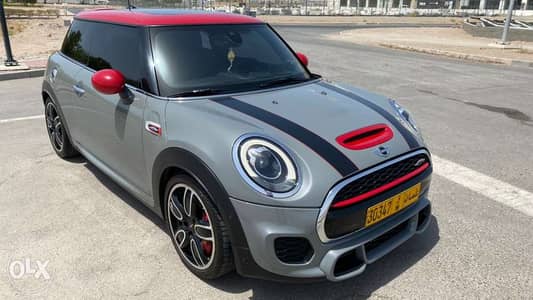 2016 Mini Cooper JCW - GCC Specs.