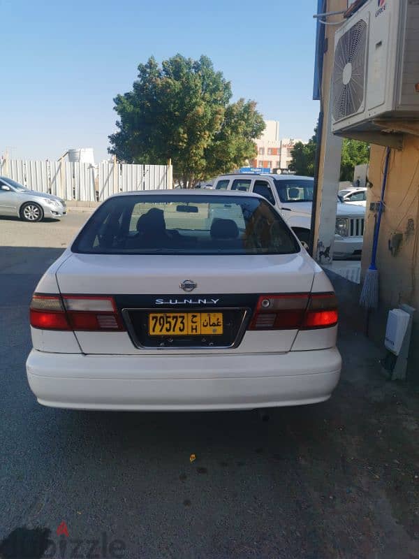 Nissan Sunny 2000 0