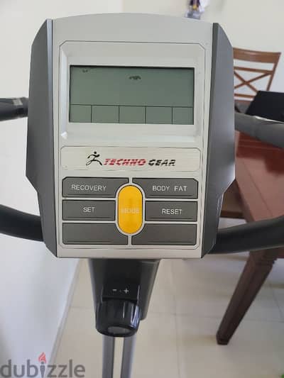 Exercise cycle