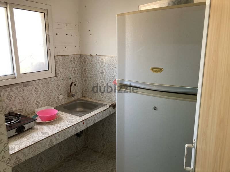 single bedroom for rent almawalleh near city center 125 1