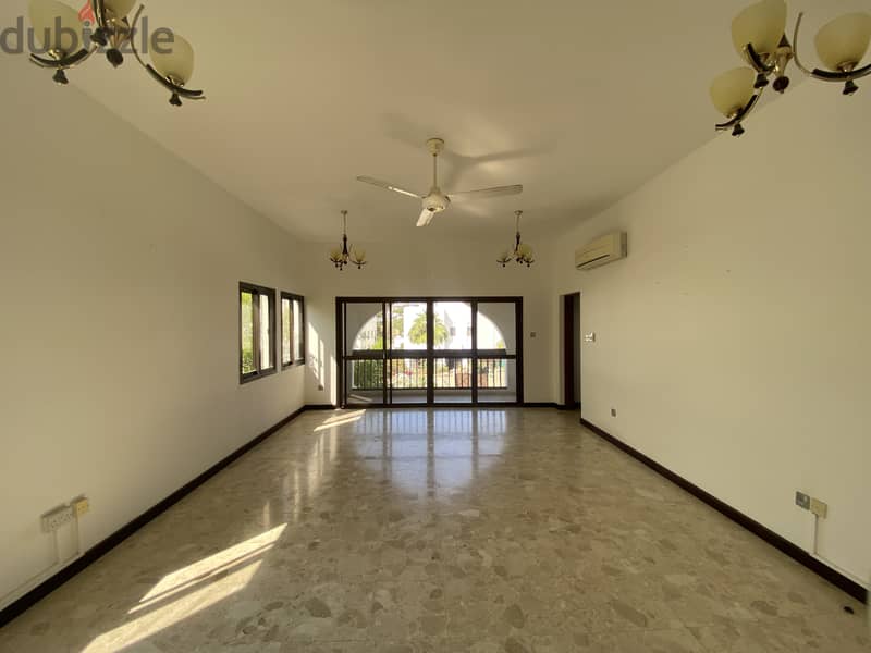 6me37-Beautiful 3+1BHK Villa For Rent in Qurum 3