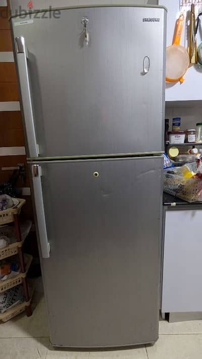 SAMSUNG FRIDGE FOR SALE!!