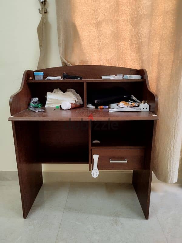 study desk table for sale 1