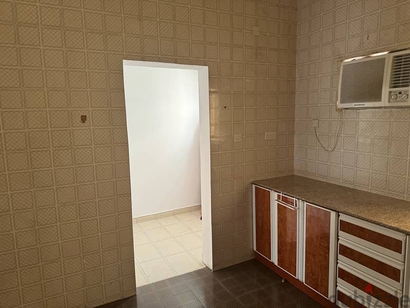 Alhail North 2 BHK الحيل الشمالية 5