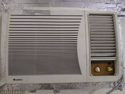 used gree window ac available 2 ton