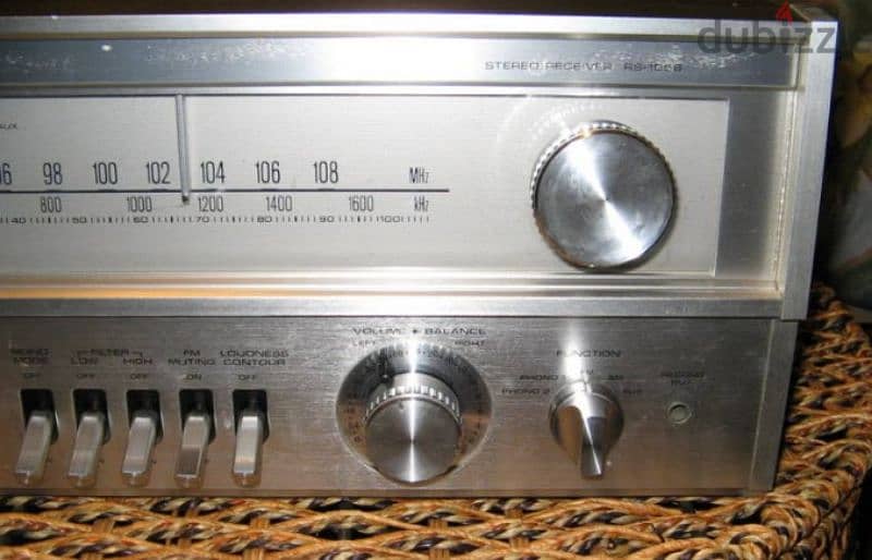 Vintage Fisher Hi-Fi Amplifier/receiver and Matching Equalizer 4