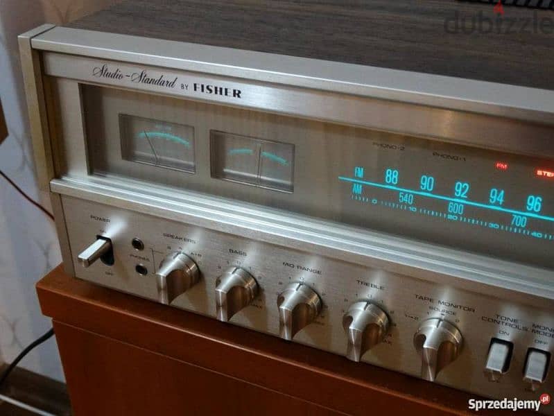 Vintage Fisher Hi-Fi Amplifier/receiver and Matching Equalizer 8