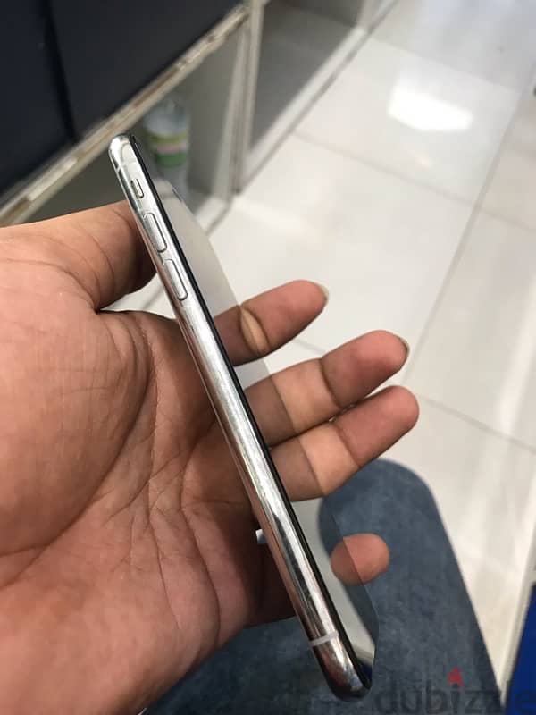 iphone x 64 GB everythink work 3