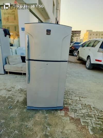 Toshiba Big size refrigerator very good working condition