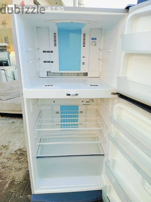 Toshiba Big size refrigerator very good working condition 5