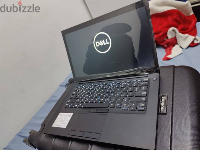 Dell latitude 8th generation 8gb RAM 256gb SSD 9