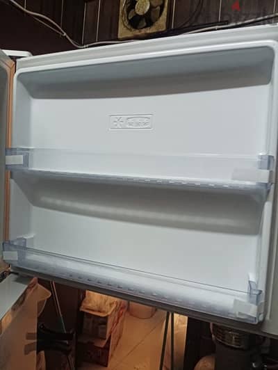 Dubble door 409 L Mint condition refrigerator