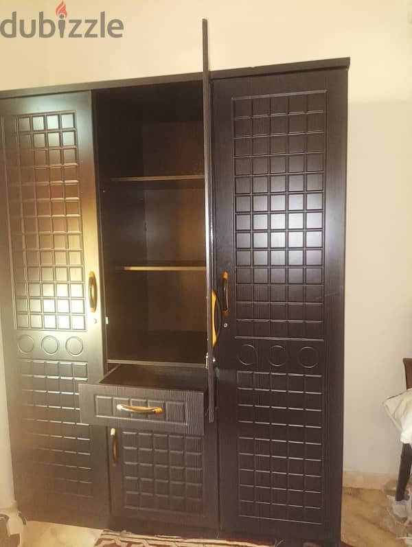 single bedroom set good condition with shoes rack 1