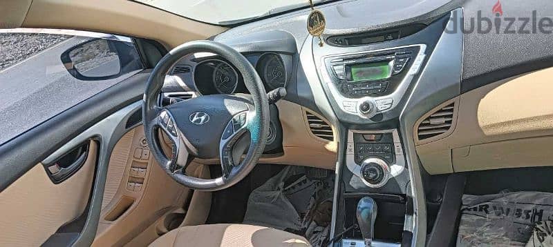 Hyundai Elantra 2012 0