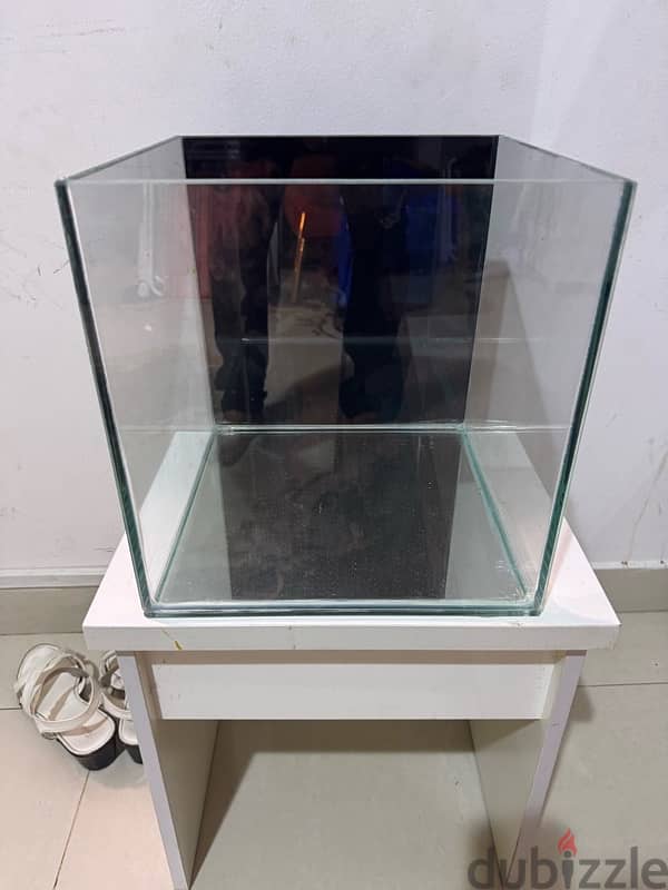 nmNever used 30 cm cube tank for sale at 12 rials 3