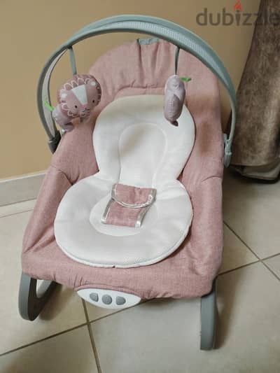 baby swing in amazing price only 7 ro