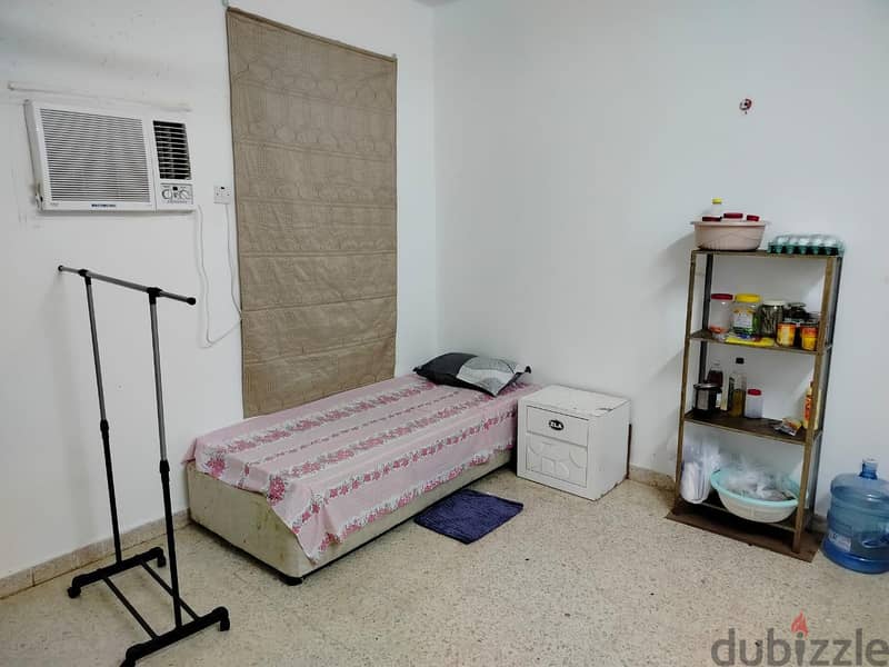 Sharing room for rent 1