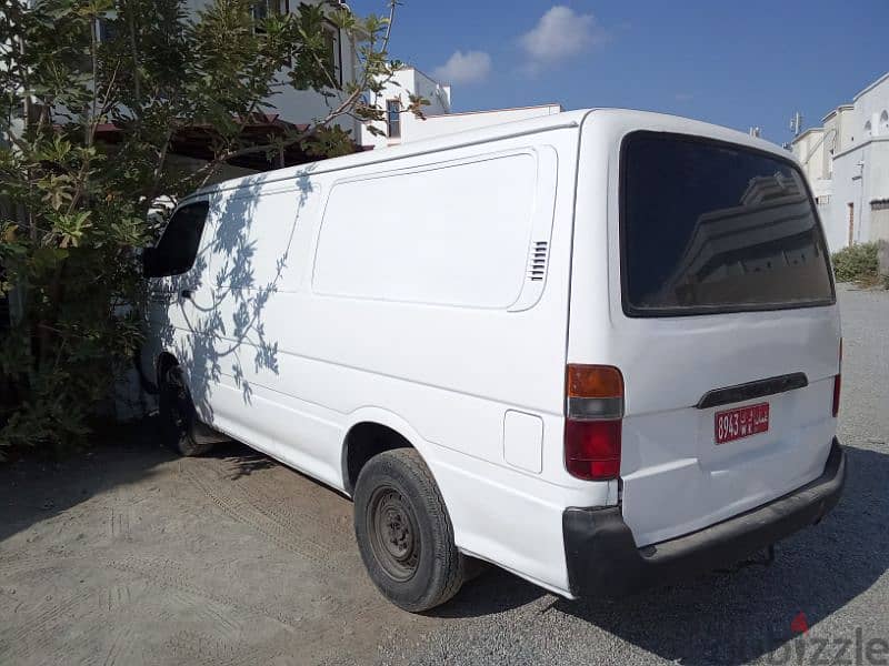 Toyota Hiace 2001 0