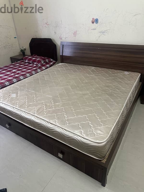 Super King size bed and mattress for sale 0