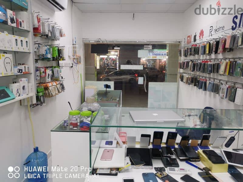 mobile and computer shop for sale 10