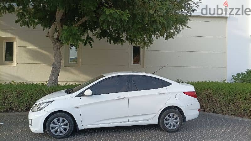 Hyundai accent car for rent 0