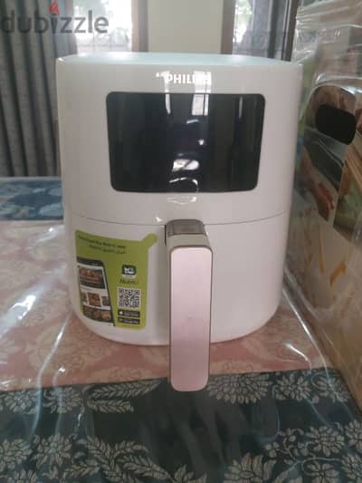 Air Fryer for sale branded PHILIPS Co very cheap price only 35 omr