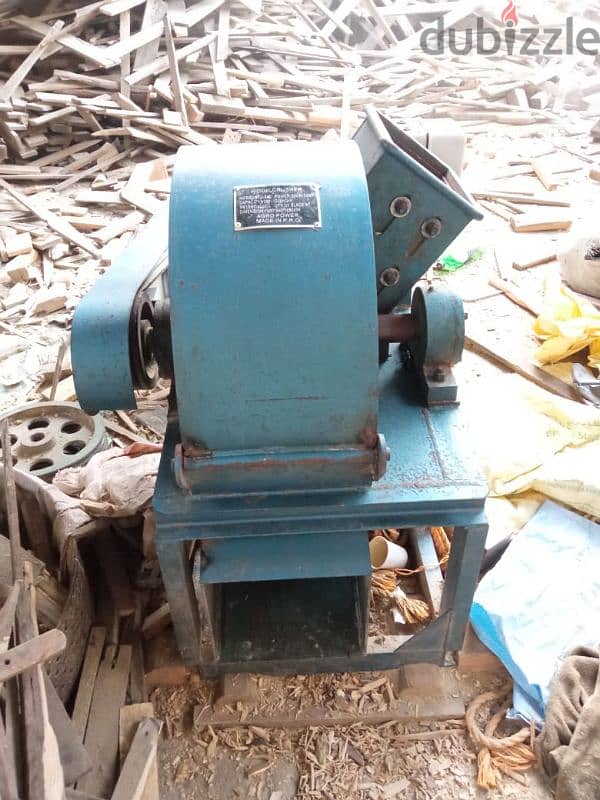 wood crushing machine 3