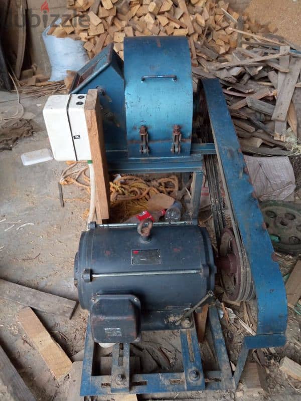 wood crushing machine 5