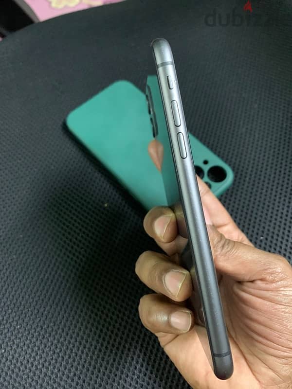 iPhone 11 tra Oman original 2