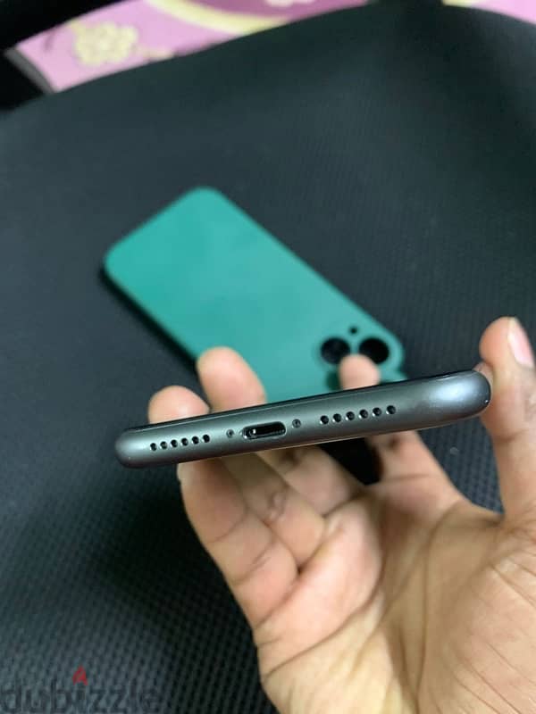 iPhone 11 tra Oman original 3