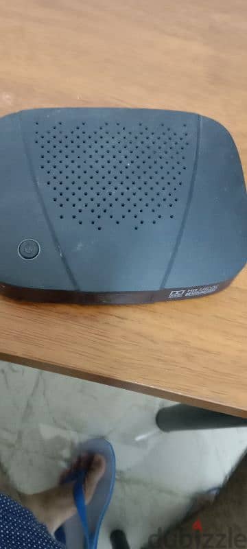 Airtel box and cable for sale 0