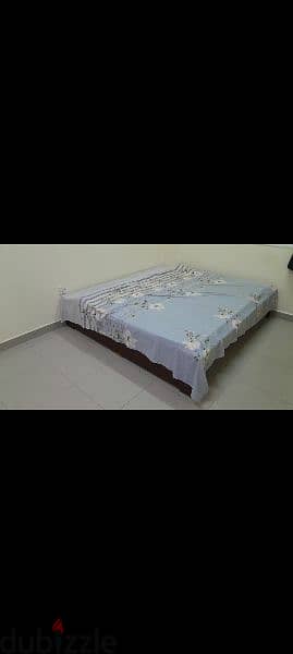 king size bed with medical matters 0