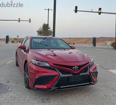 Toyota Camry 2023 للبيع او البدل بما يناسب وزيادة الفارق