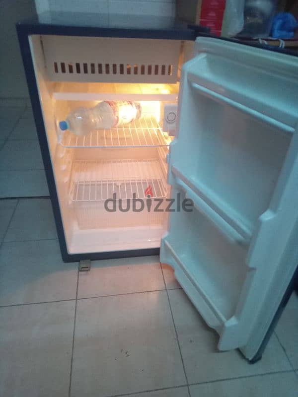 Daewoo Fridge Neat n Clean Perfect Cooling Call 79146789 4