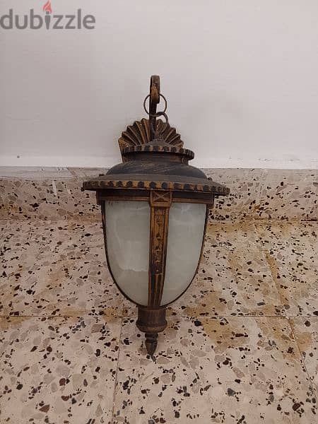 Wall Lamp in Excellent Condition 0