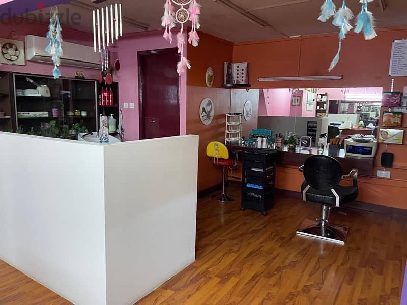 ladies beauty saloon for sale 78893473 5