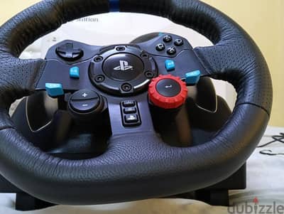 STEERING WHEEL WITH SHIFTER