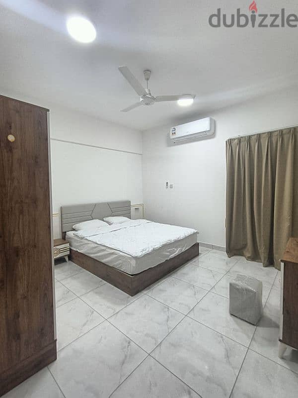 Alkhuwer Fully furnished 1bhk apartment including all bills 4