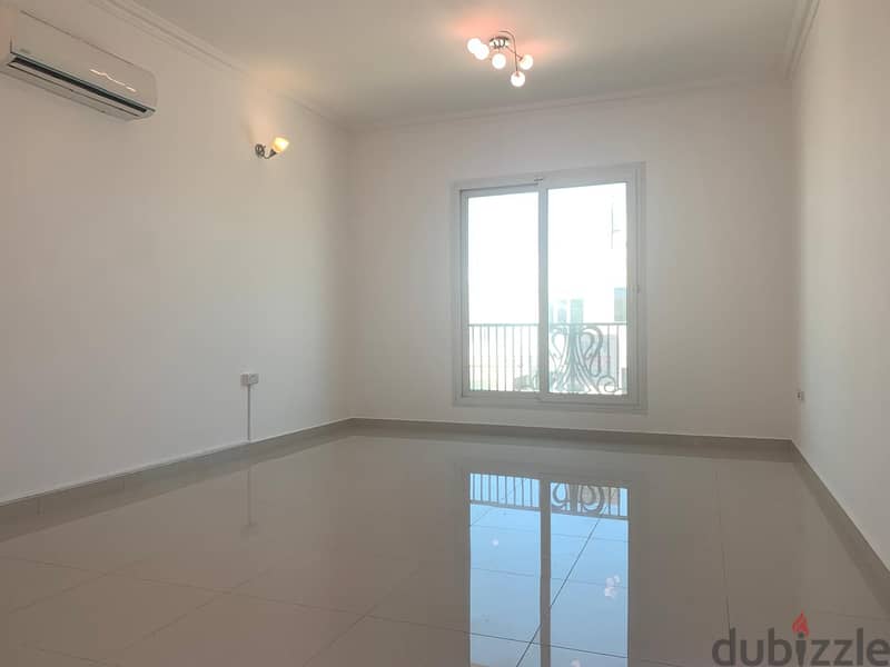 villa for rent close to the beach located al hail north 15