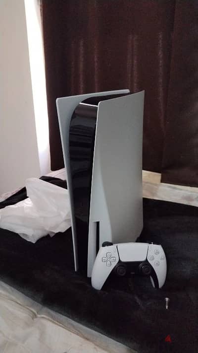 Playstation 5 Disk Edition - Pristine Condition