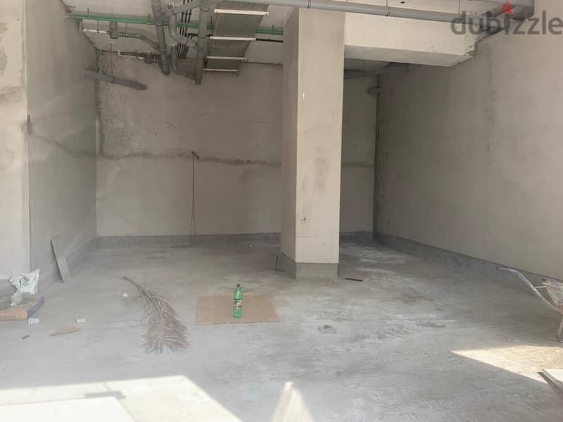 70 SQM shop for rent located alkhoud mazoon St near alamri center 2